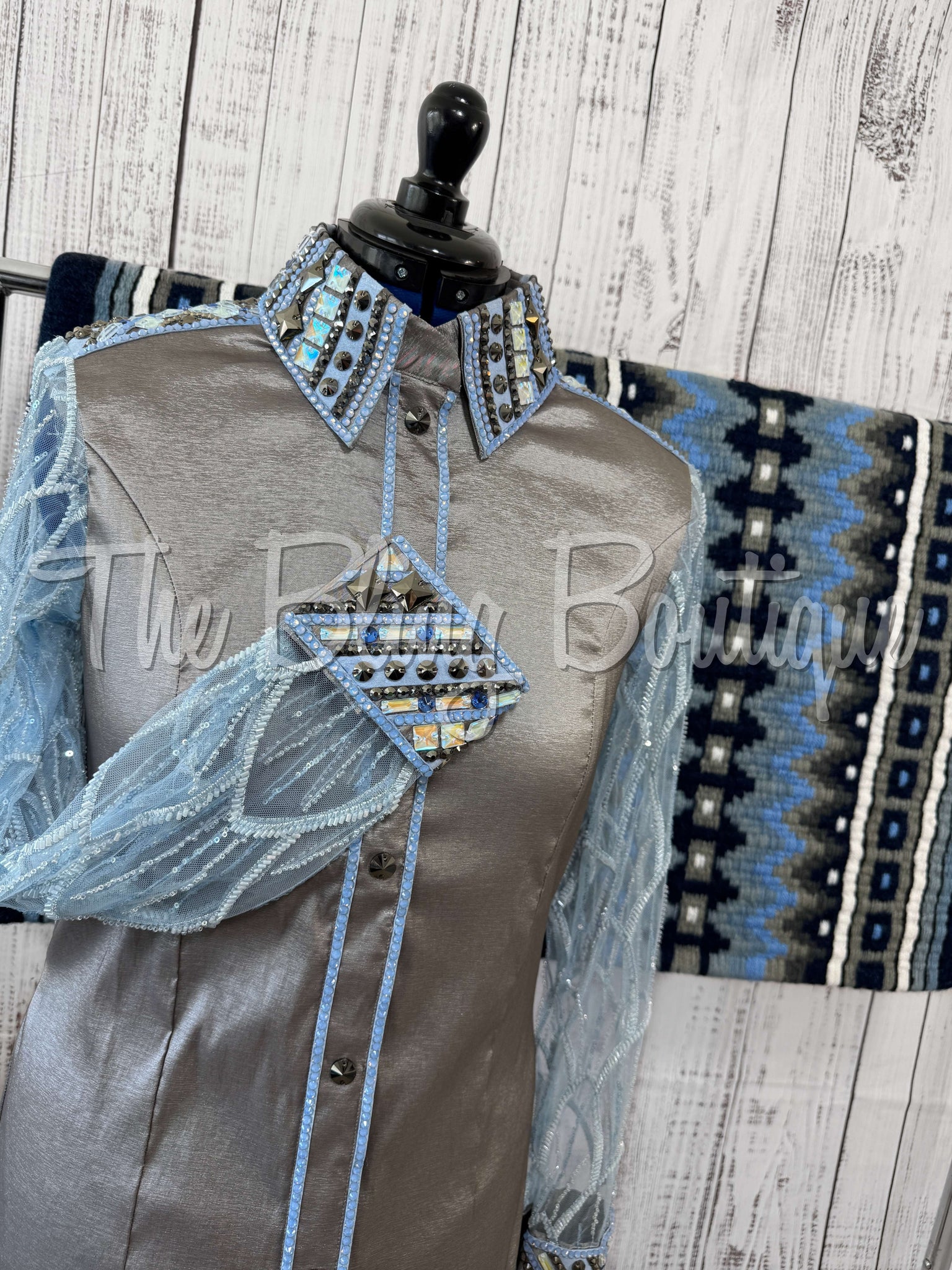 Grey, Blue & PeriwinkleDay Shirt Set With Lace Sleeves (XL)