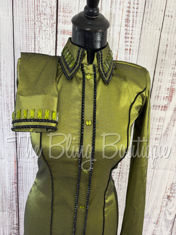 Holiday Exclusive Day Shirt - Olive Green & Black (Small)