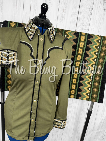 Light Olive, Black, White & Tan Day Shirt Set (Large)