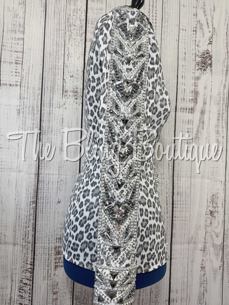 Grey & White Leopard Print Day Shirt Set (Small)