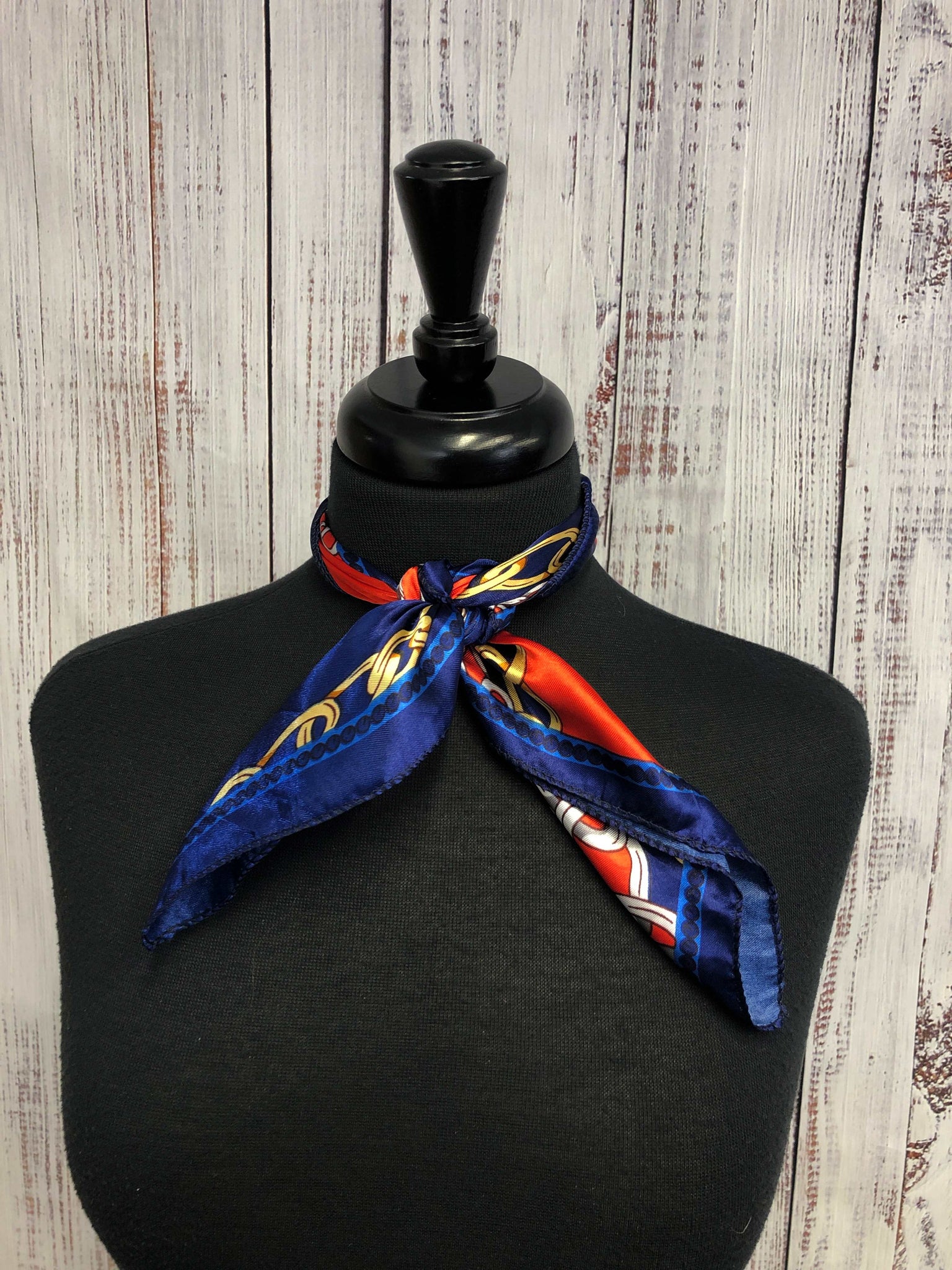 Blue & Red Chain Scarf