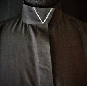 Ribbon V Wrap Collar Coolmax Hunt Shirt - Black