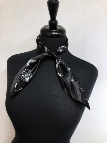 Black & Tan Bit & Chain Scarf